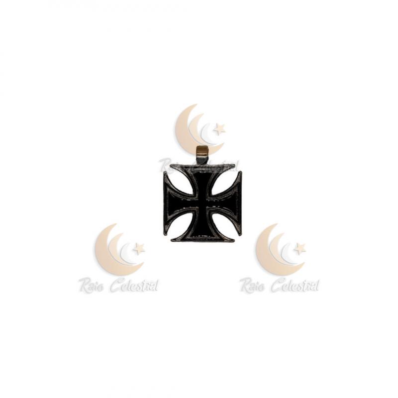 Cruz de Malta ou St Germain Preto 3cm