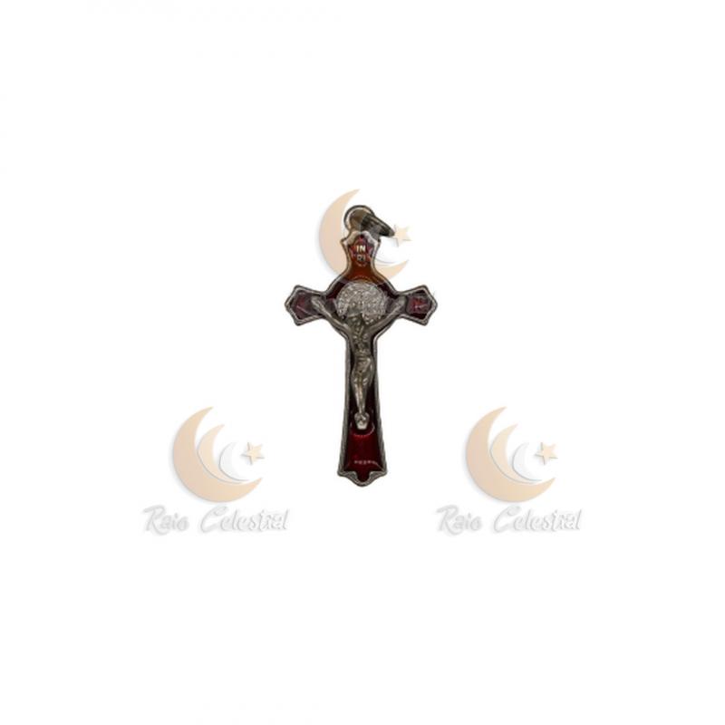 Cruz de S.Bento prateada-vermelho com Cristo 5cm