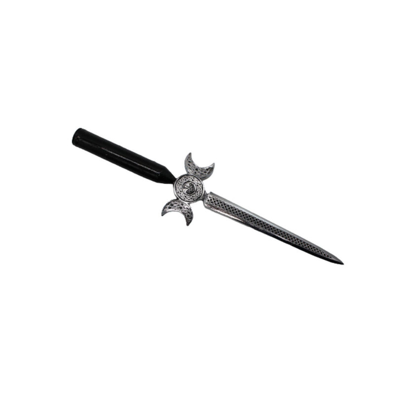 Athame Triluna